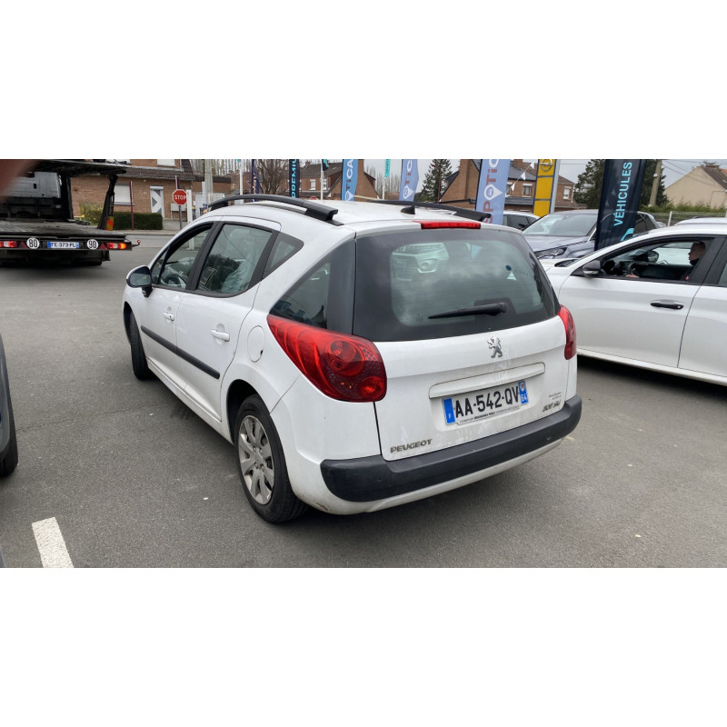 PEUGEOT 207 PHASE 1 BREAK 1.6 HDI - 16V TURBO Photo n°4