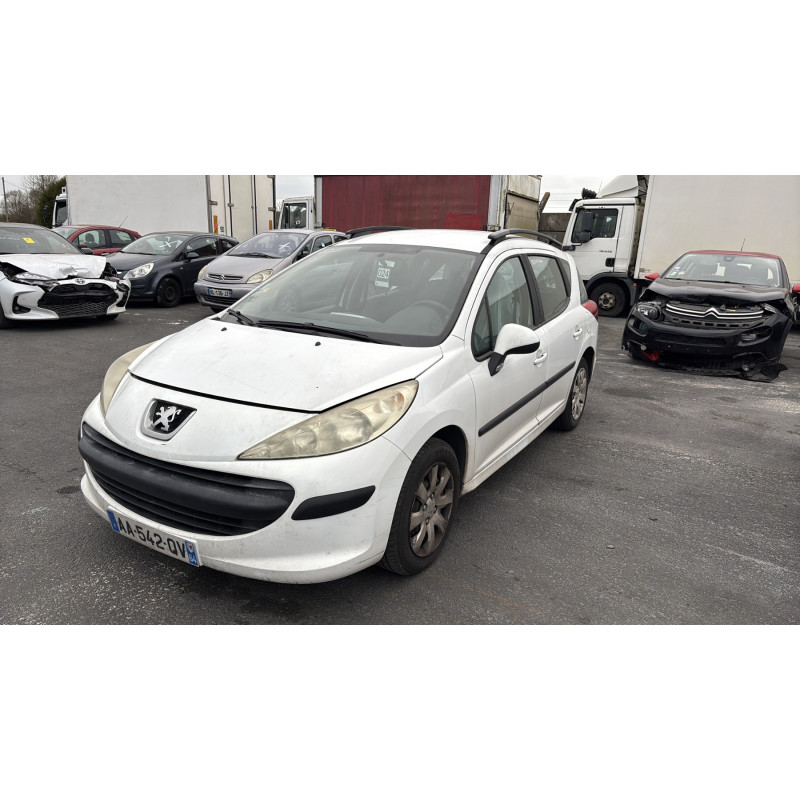 PEUGEOT 207 PHASE 1 BREAK 1.6 HDI - 16V TURBO Photo n°12
