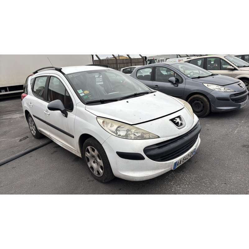 PEUGEOT 207 PHASE 1 BREAK 1.6 HDI - 16V TURBO Photo n°13