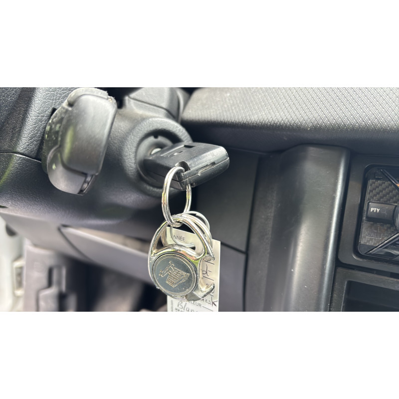 PEUGEOT 207 PHASE 1 BREAK 1.6 HDI - 16V TURBO Photo n°29