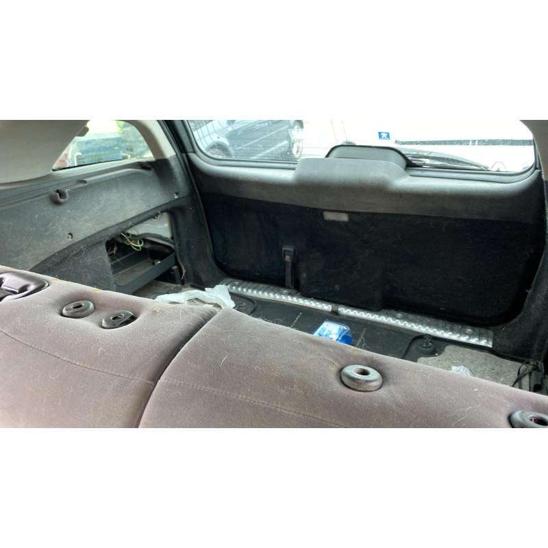 PEUGEOT 407 PHASE 1 BREAK 1.6 HDI - 16V TURBO Photo n°24