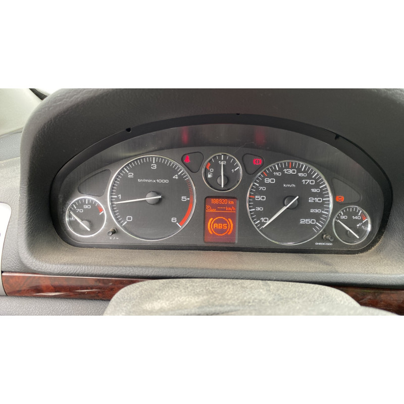 PEUGEOT 407 PHASE 1 BREAK 1.6 HDI - 16V TURBO Photo n°31