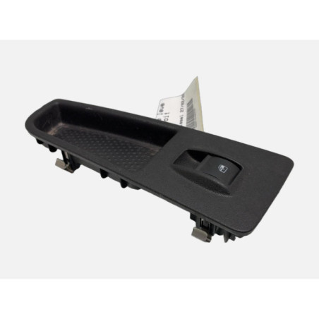 Interrupteur de leve vitre avant droit FIAT GRANDE PUNTO