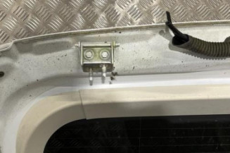 Malle/Hayon arriere FORD FOCUS 3