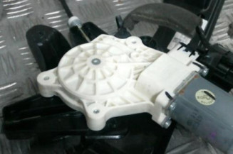 Leve vitre electrique avant droit FORD FOCUS 3