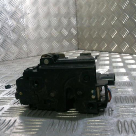 Serrure avant droit VOLKSWAGEN GOLF 4 Photo n°1