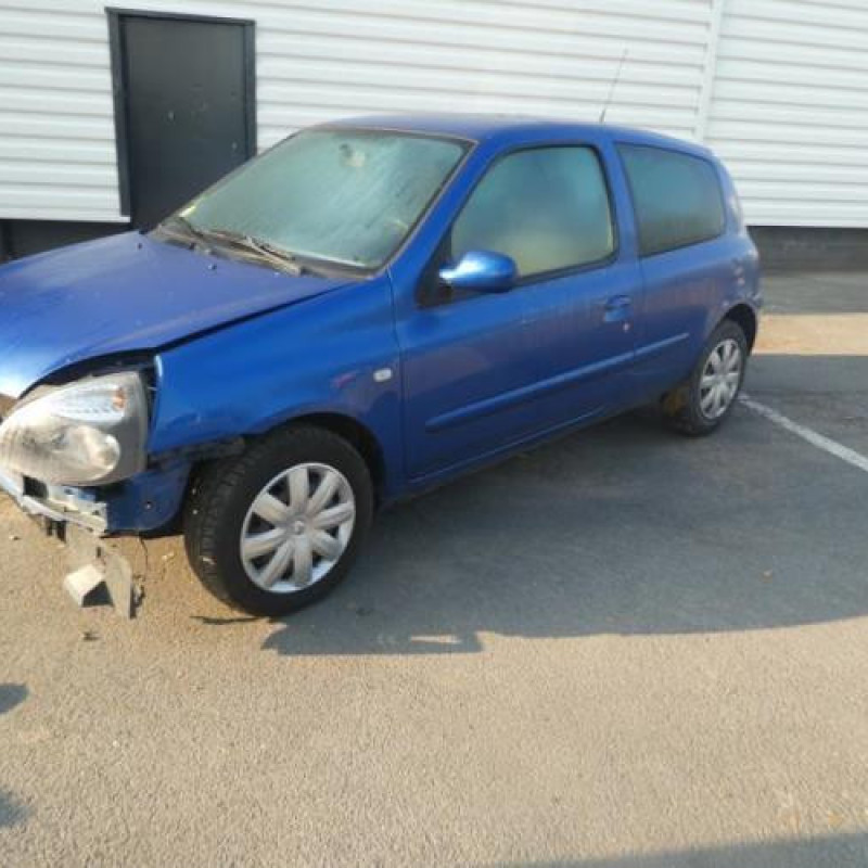 Bouton de coffre RENAULT CLIO 2 CAMPUS Photo n°4