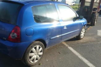 Bouton de coffre RENAULT CLIO 2 CAMPUS