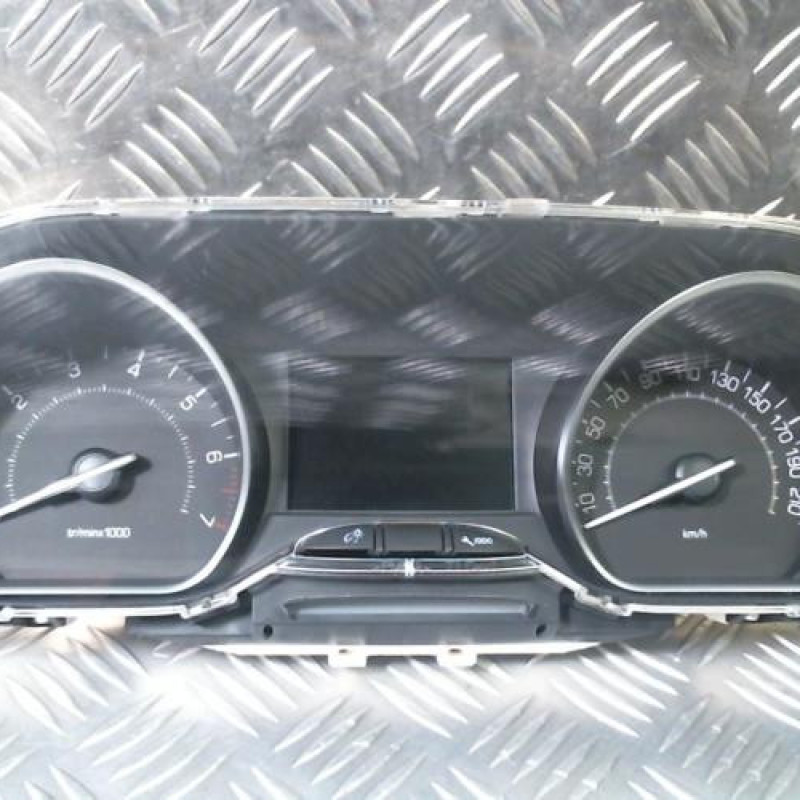 Compteur PEUGEOT 208 1 Photo n°1