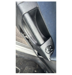 Poignee porte avant droit FORD FIESTA 5