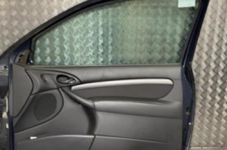 Porte avant droit FORD FOCUS 1