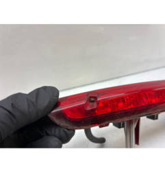Feu arriere stop central PEUGEOT 208 1