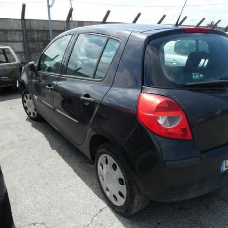 Boite de vitesses RENAULT CLIO 3 Photo n°4