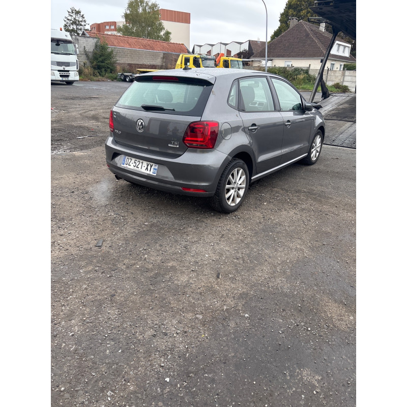 VOLKSWAGEN POLO 5 PHASE 2 1.2 TSI - 16V TURBO Photo n°7