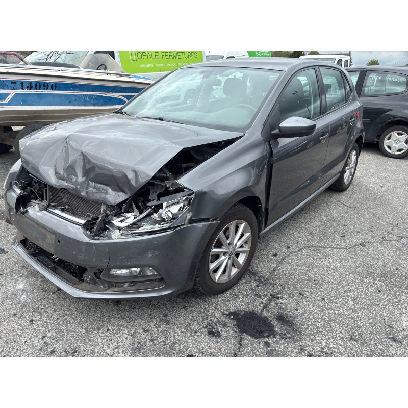 VOLKSWAGEN POLO 5 PHASE 2 1.2 TSI - 16V TURBO Photo n°16