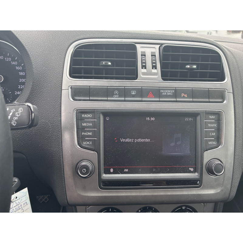 VOLKSWAGEN POLO 5 PHASE 2 1.2 TSI - 16V TURBO Photo n°31