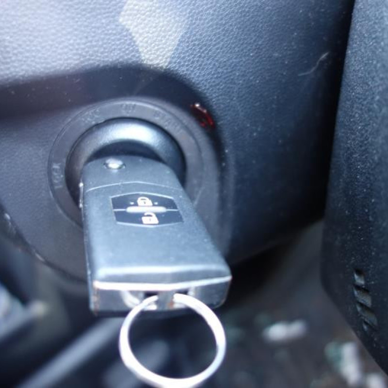 Serrure avant droit MAZDA 3 1 Photo n°12