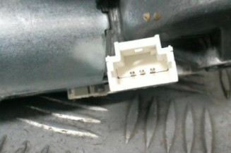 Moteur essuie glace arriere RENAULT SCENIC 2