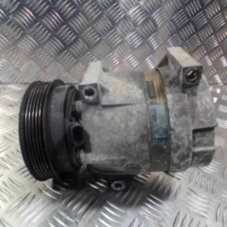 Compresseur clim RENAULT LAGUNA 2 Photo n°1