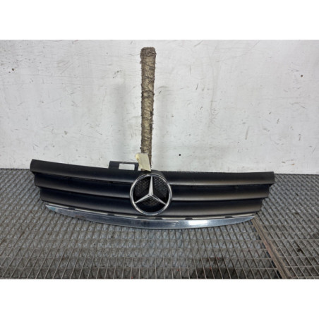 Calandre MERCEDES CLASSE A 169 Photo n°1