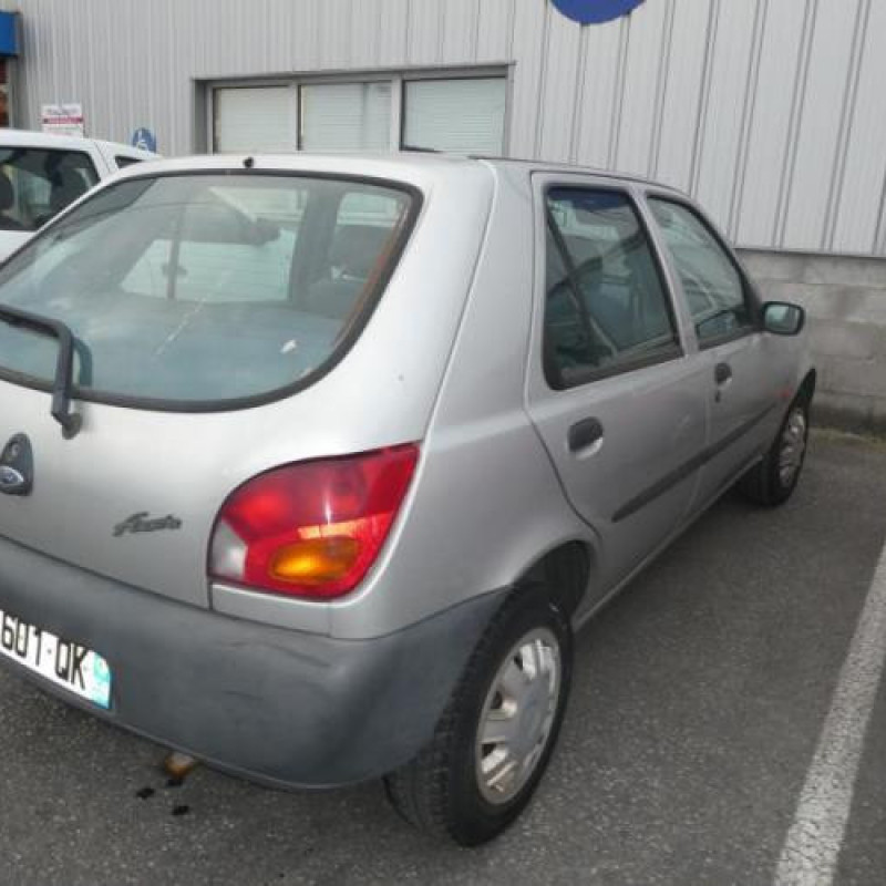 Leve vitre mecanique avant droit FORD FIESTA 4 Photo n°5