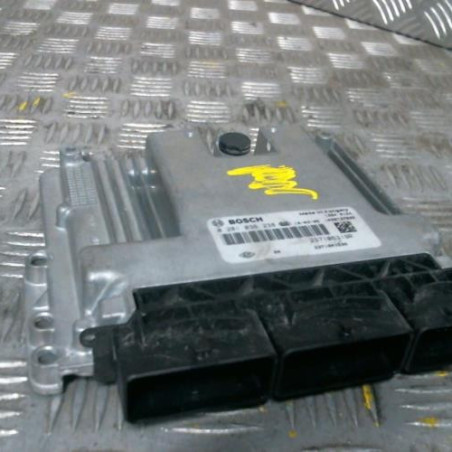 Calculateur RENAULT CLIO 4 Photo n°1
