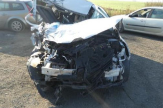 Pompe lave glace avant RENAULT CLIO 4