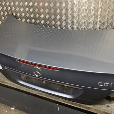 Malle/Hayon arriere MERCEDES CLASSE E 211