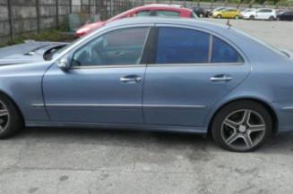 Malle/Hayon arriere MERCEDES CLASSE E 211