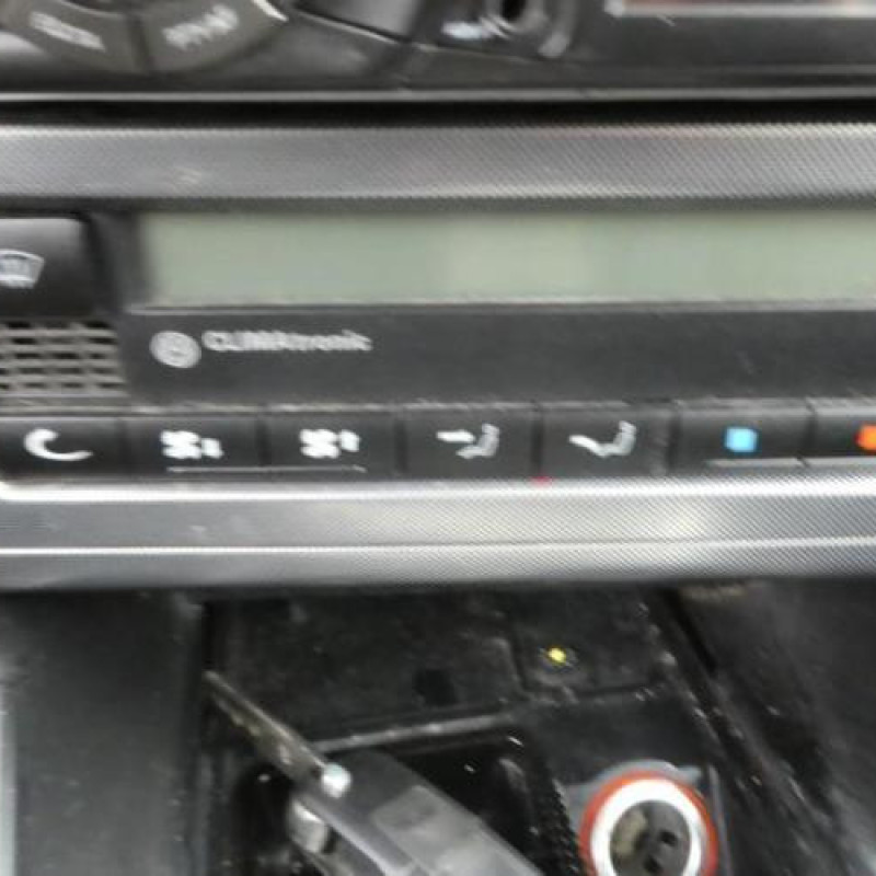 Pretensionneur de ceinture avant gauche VOLKSWAGEN GOLF 4 Photo n°10
