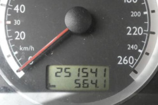 Pretensionneur de ceinture avant gauche VOLKSWAGEN GOLF 4