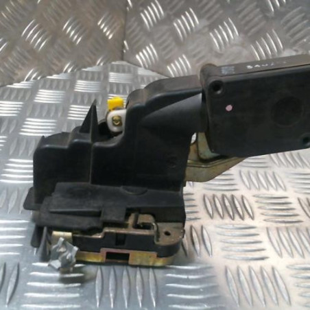 Serrure avant droit VOLVO V 40 1