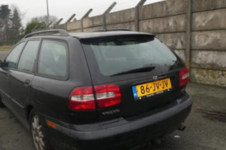 Serrure avant droit VOLVO V 40 1