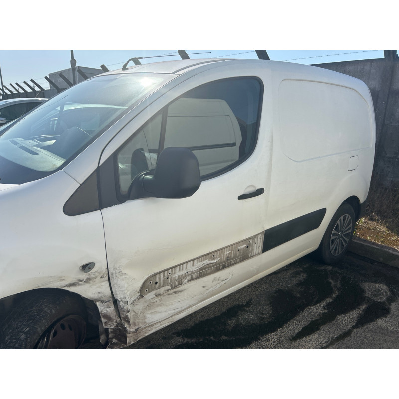 Bouchon de carburant PEUGEOT PARTNER 2 Photo n°4