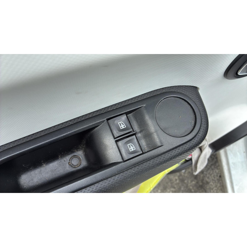 Retroviseur gauche RENAULT TWINGO 3 Photo n°18