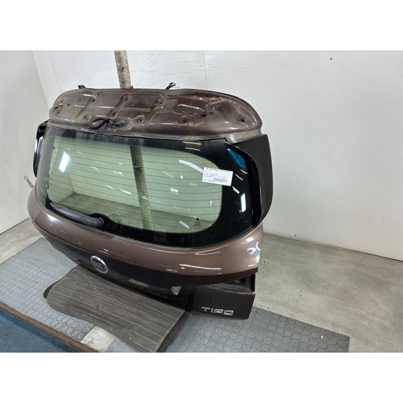 Malle/Hayon arriere FIAT TIPO 2 Photo n°4