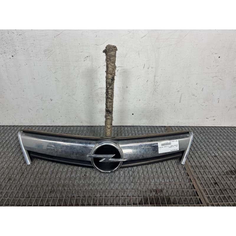 Calandre OPEL ANTARA Photo n°3