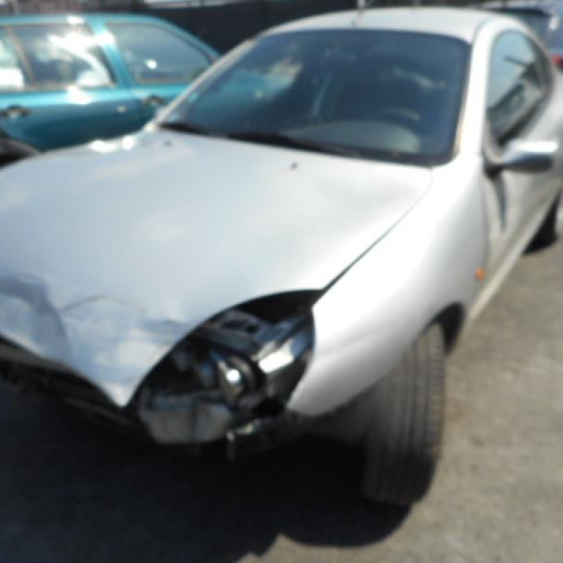 Malle/Hayon arriere FORD PUMA Photo n°4