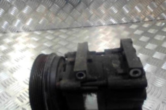 Compresseur clim FORD PUMA Photo n°1