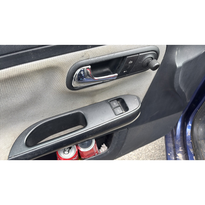 Feu arriere stop central SEAT IBIZA 3 Photo n°13