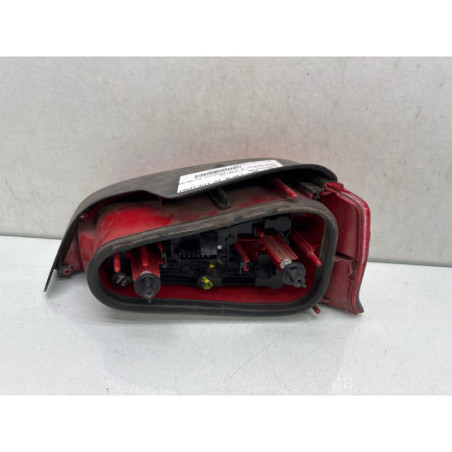 Feu arriere principal gauche (feux) PEUGEOT 106