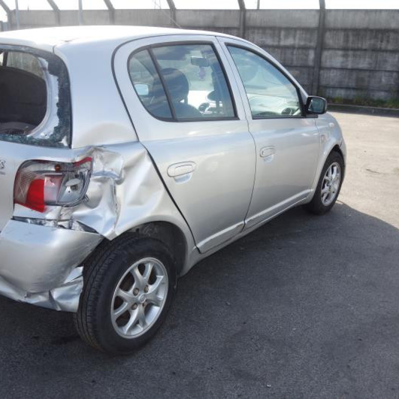 Attache ceinture arriere droit TOYOTA YARIS 1 Photo n°5
