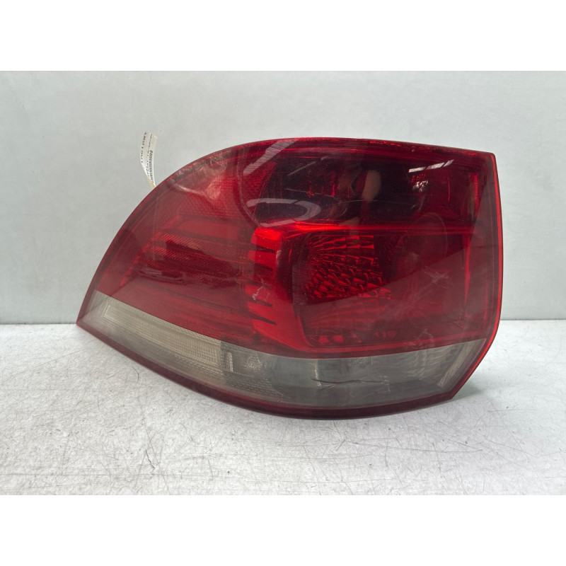 Feu arriere principal gauche (feux) VOLKSWAGEN GOLF 5 Photo n°3