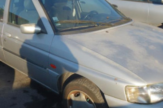 Feu arriere principal droit (feux) FORD ESCORT 6