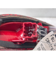 Feu arriere stop central PEUGEOT 208 1