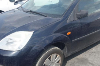 Moteur essuie glace arriere FORD FIESTA 5