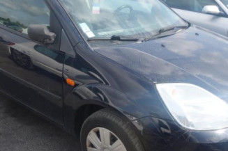 Moteur essuie glace arriere FORD FIESTA 5