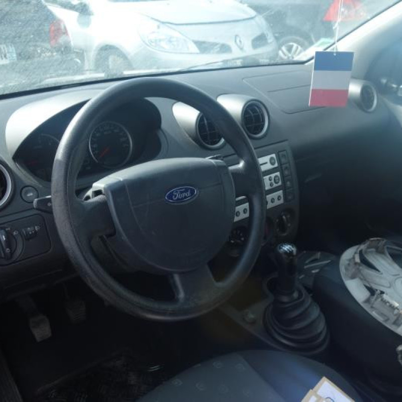 Moteur essuie glace arriere FORD FIESTA 5 Photo n°7