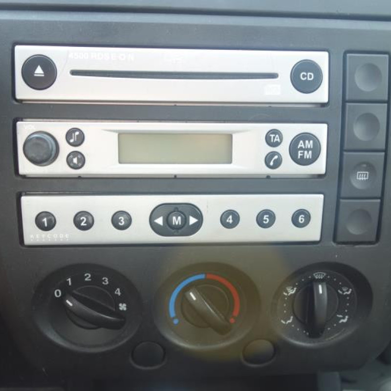 Moteur essuie glace arriere FORD FIESTA 5 Photo n°8