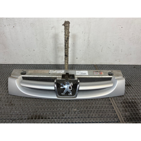 Calandre PEUGEOT PARTNER 1